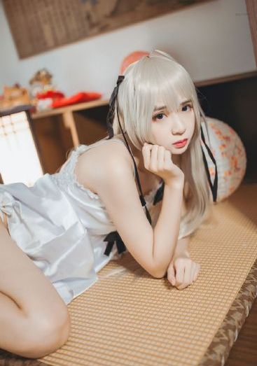 快穿之浪妇系统h