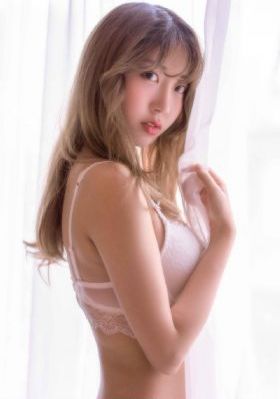 谁和他睡了